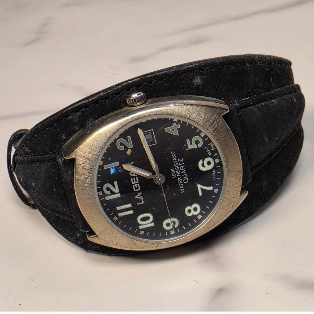 LA Gear Vintage Quartz Watch Black Dial Leather Cuff Strap Water Resistant 100ft